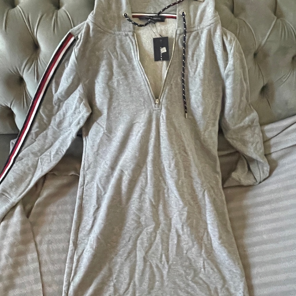 Tommy Hilfiger sweatshirt dress with hood